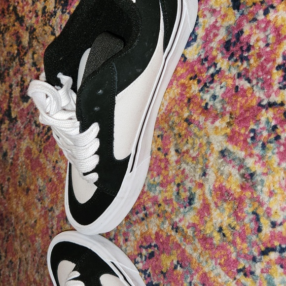 Vans Black and White Sneakers Classic Low-Top Design Chukka Push LS 7 M / 8.5 W - Picture 7 of 10